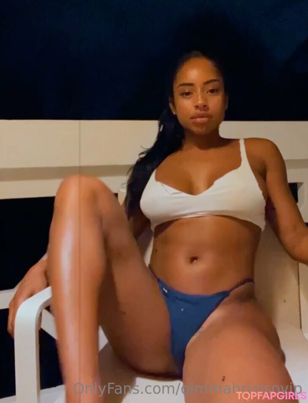 Foto di nudo di fuga di OnlyFans di Qimmah Russo #821