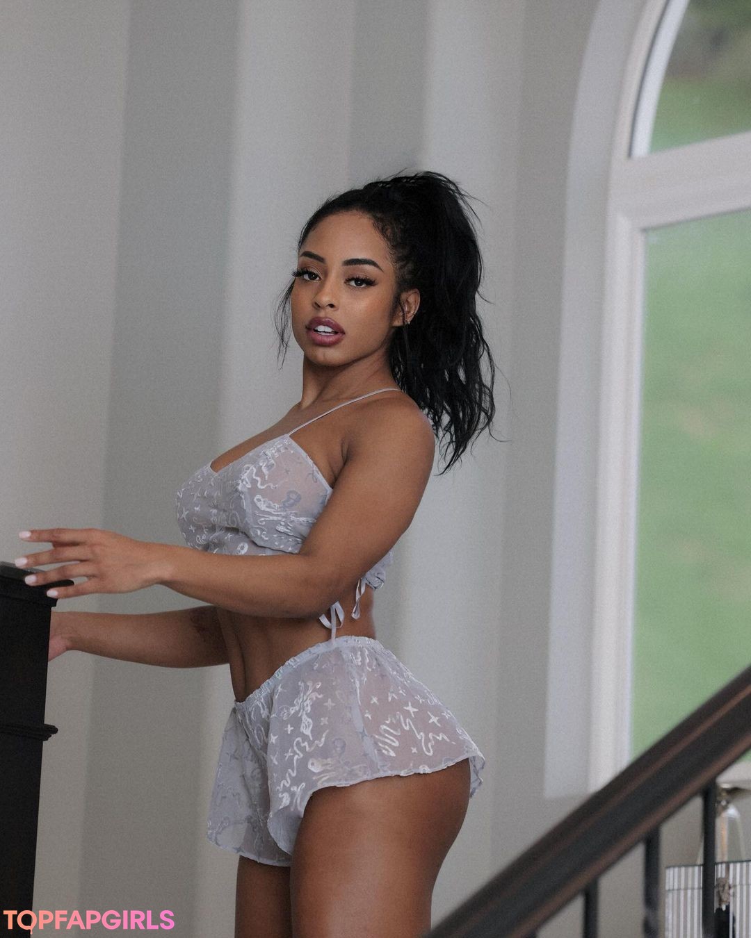 Foto di nudo di fuga di OnlyFans di Qimmah Russo #1297