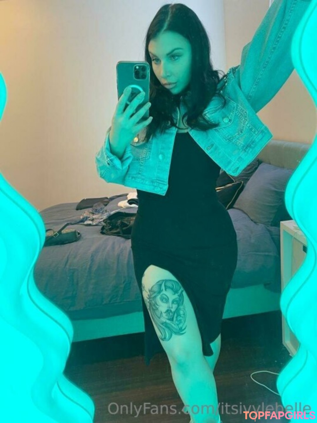 Foto di nudo di fuga di OnlyFans di Kharina K #14