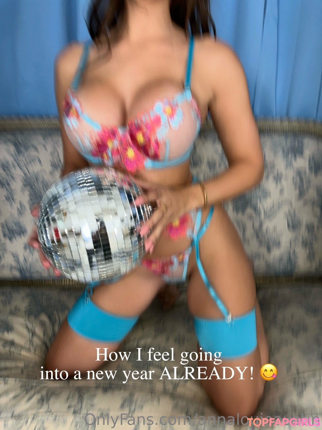 Foto di nudo di fuga di OnlyFans di Anna Louise #393