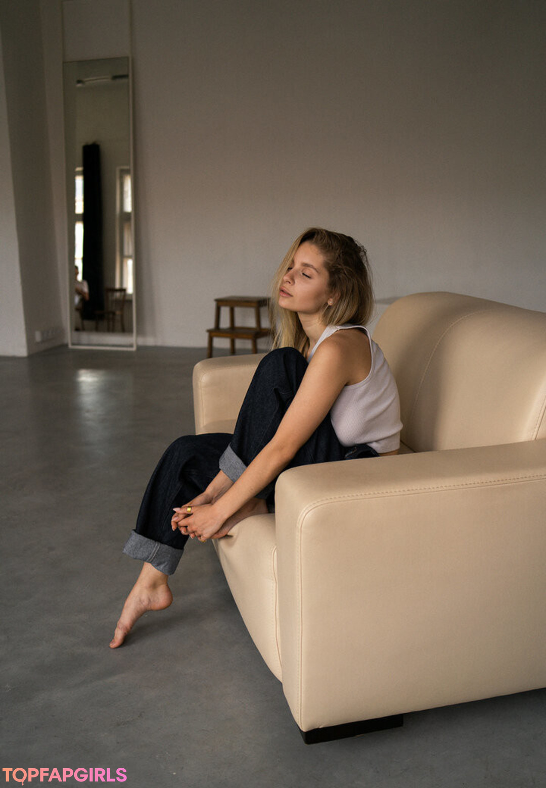 Foto di nudo di fuga di OnlyFans di Mila Amour #1914