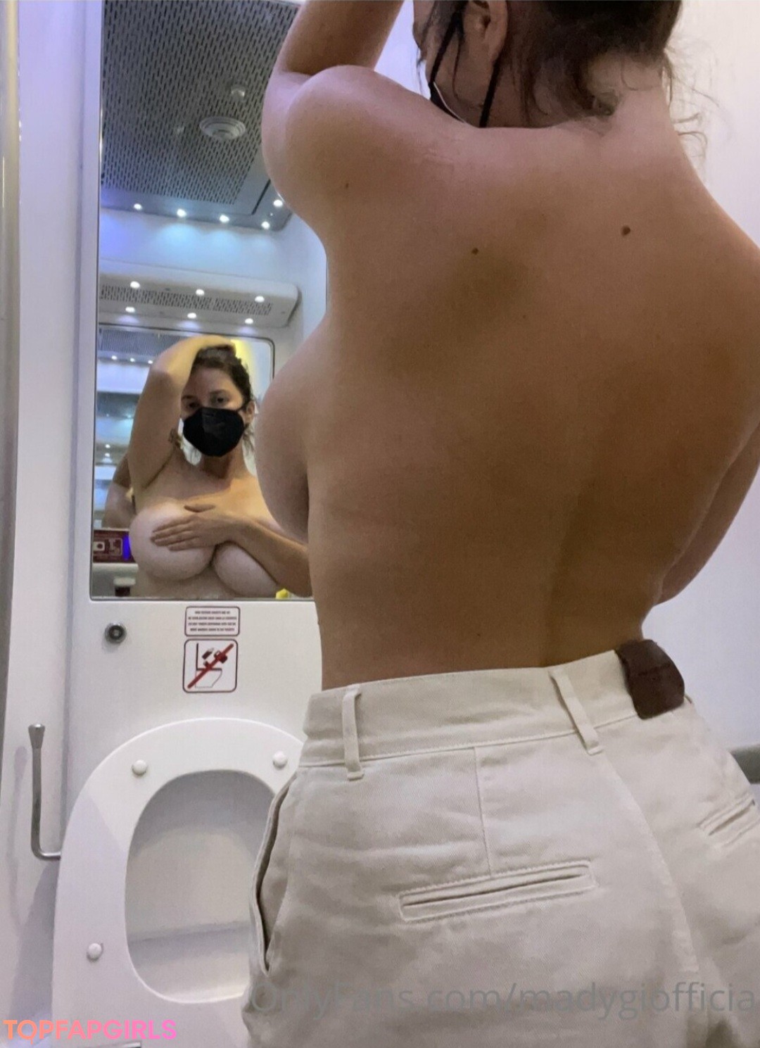 Foto di nudo di fuga di OnlyFans di Madalina Loana Filip #775