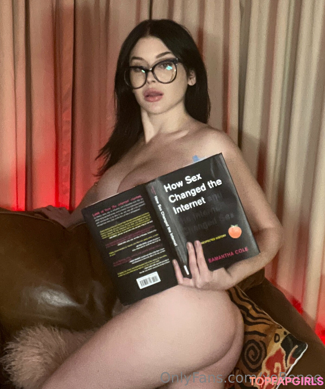 Foto di nudo di fuga di OnlyFans di Renee Olstead #554