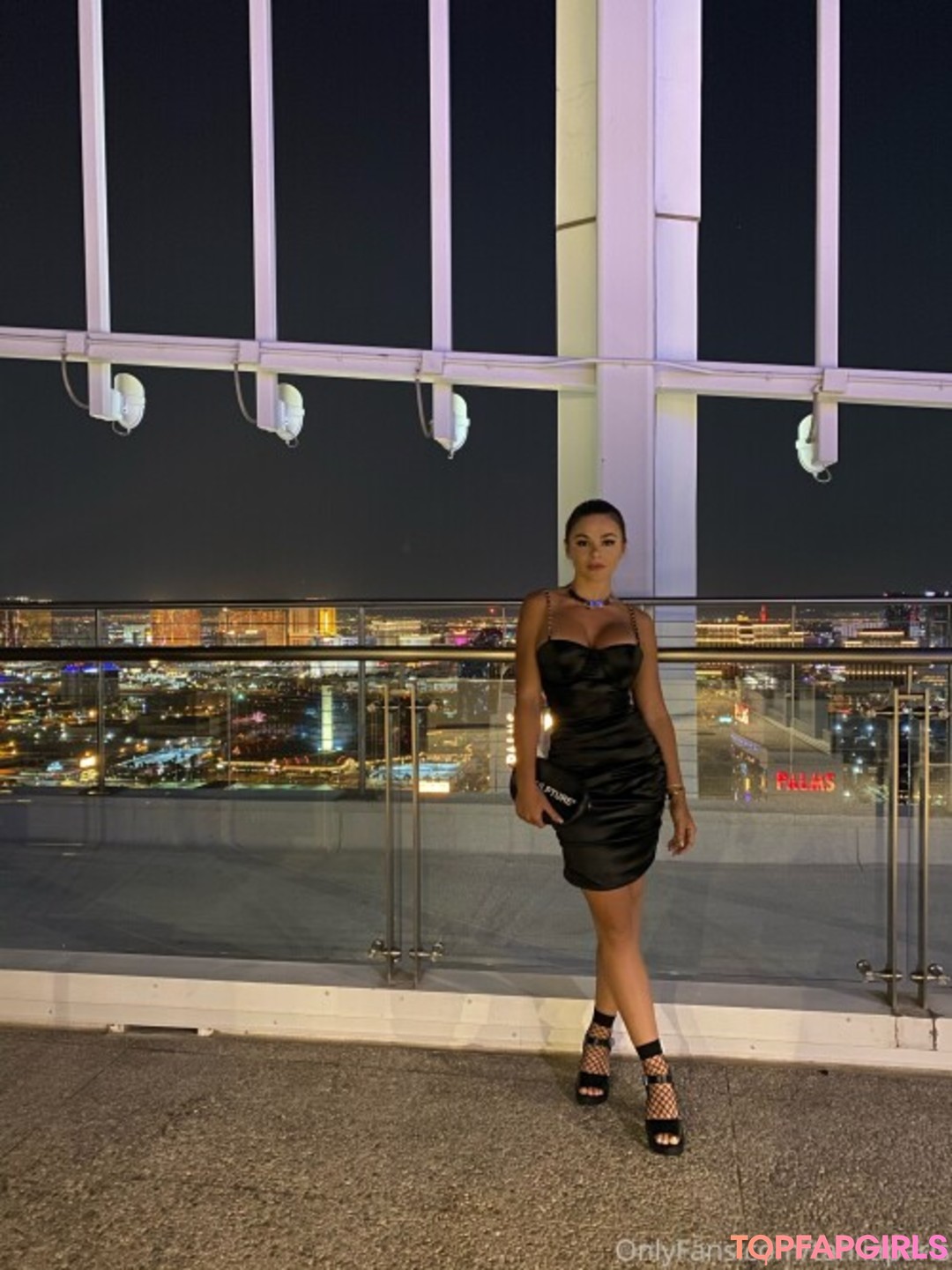 Foto di nudo di fuga di OnlyFans di Tahlia Paris #589