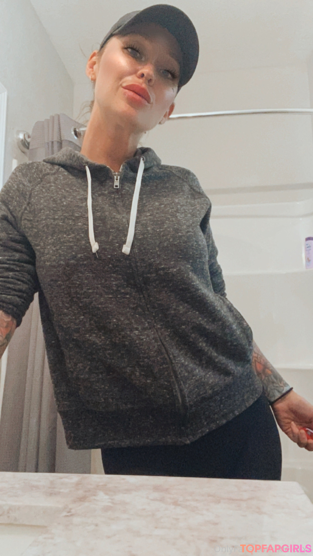 Foto di nudo di fuga di OnlyFans di Kleio Valentien #54