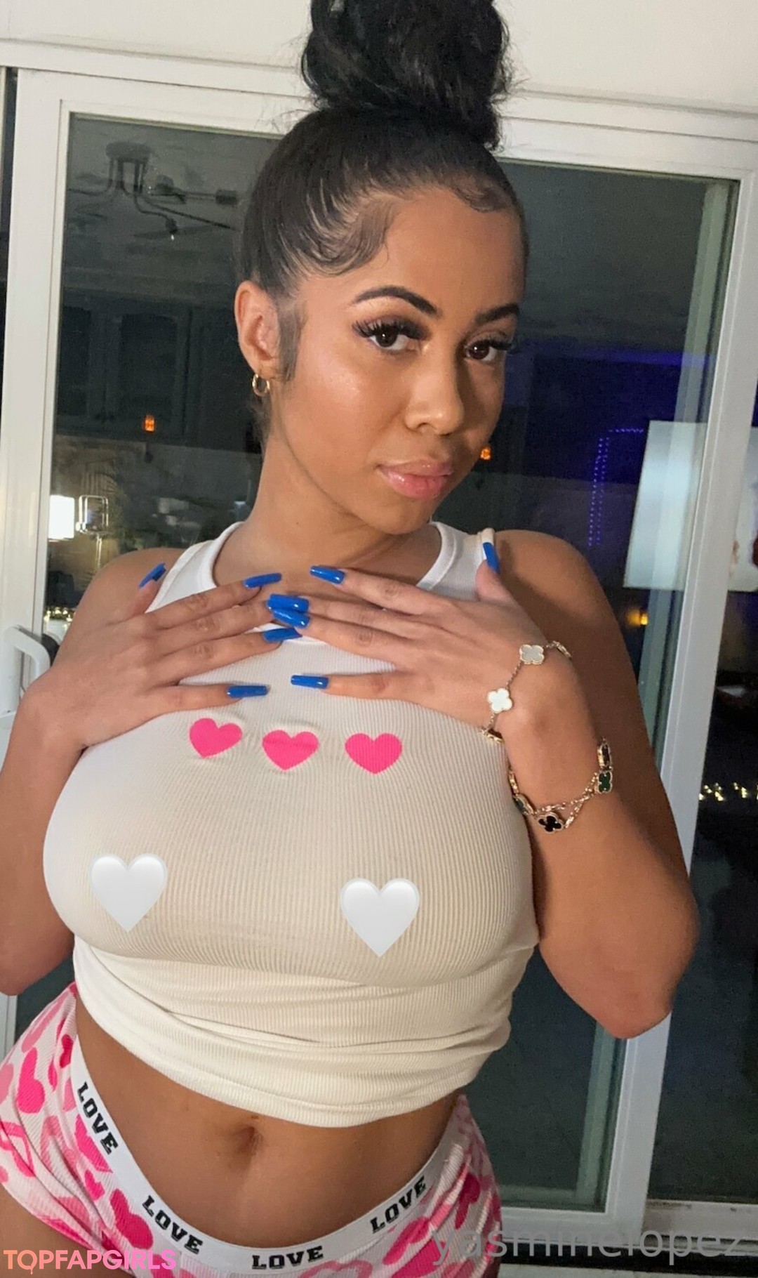 Foto di nudo di fuga di OnlyFans di Yasmine Lopez #329