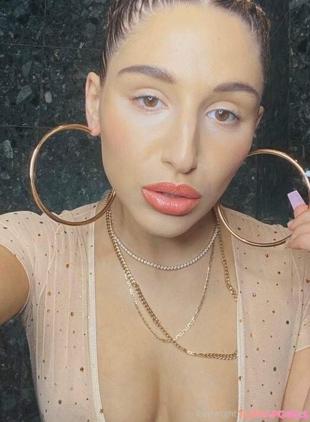 Foto di nudo di fuga di OnlyFans di Abella Danger #1325