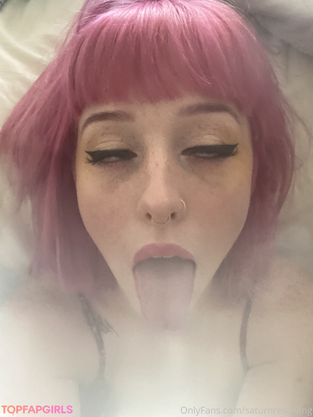 Foto di nudo di fuga di OnlyFans di Saturnrevolving #12