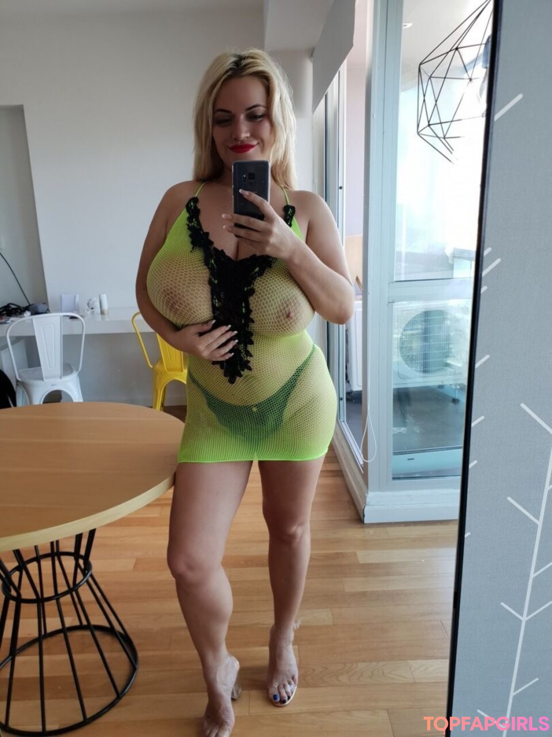 Foto di nudo di fuga di OnlyFans di Olyria Roy #20