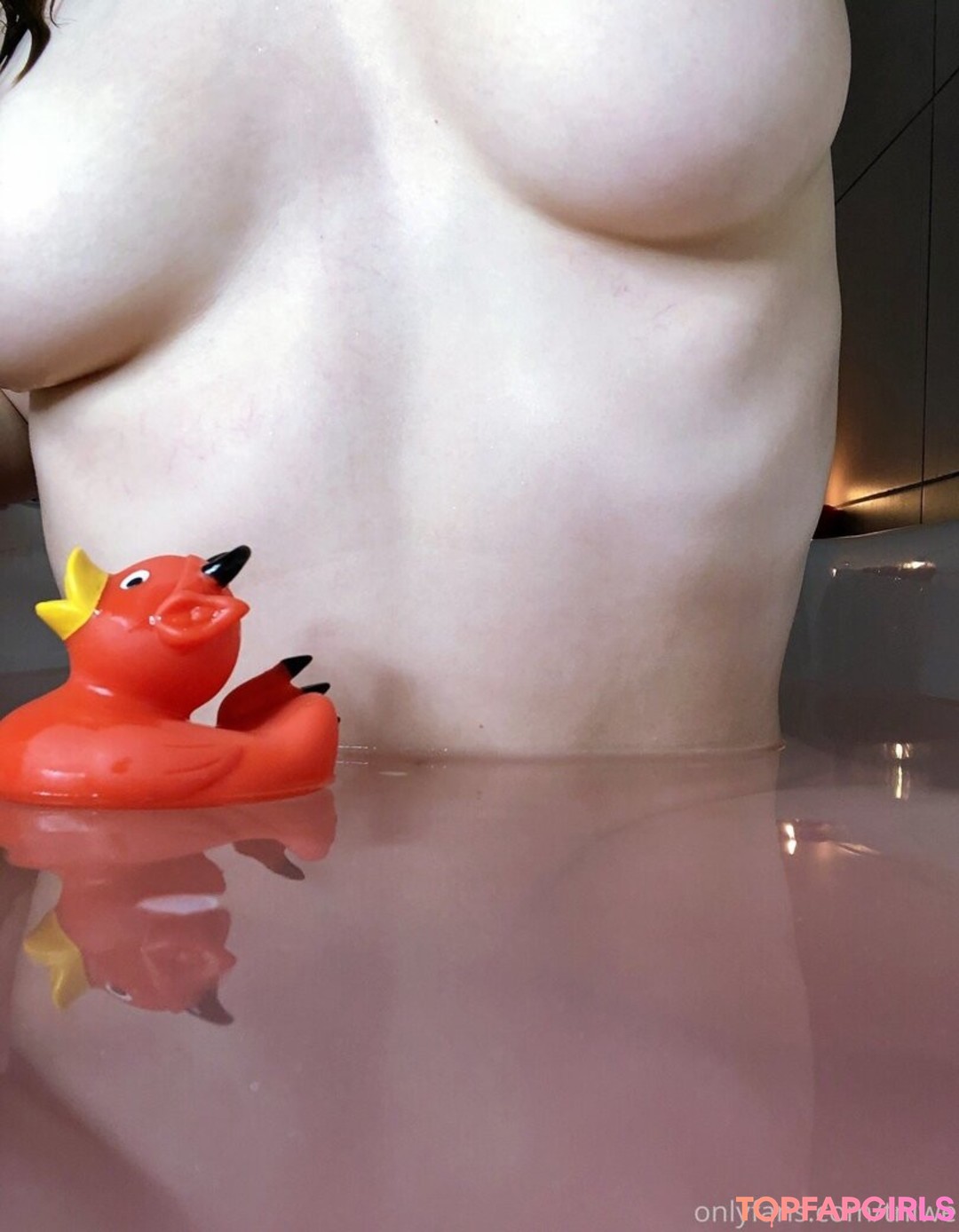 Foto di nudo di fuga di OnlyFans di Tniwe #1398