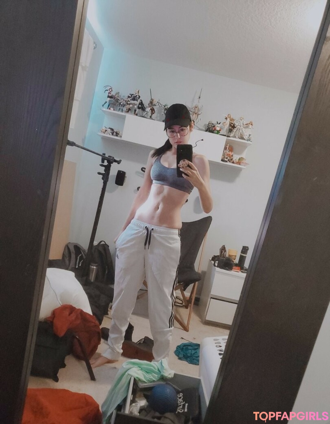 Foto di nudo di fuga di OnlyFans di Jeanwanwan #2369