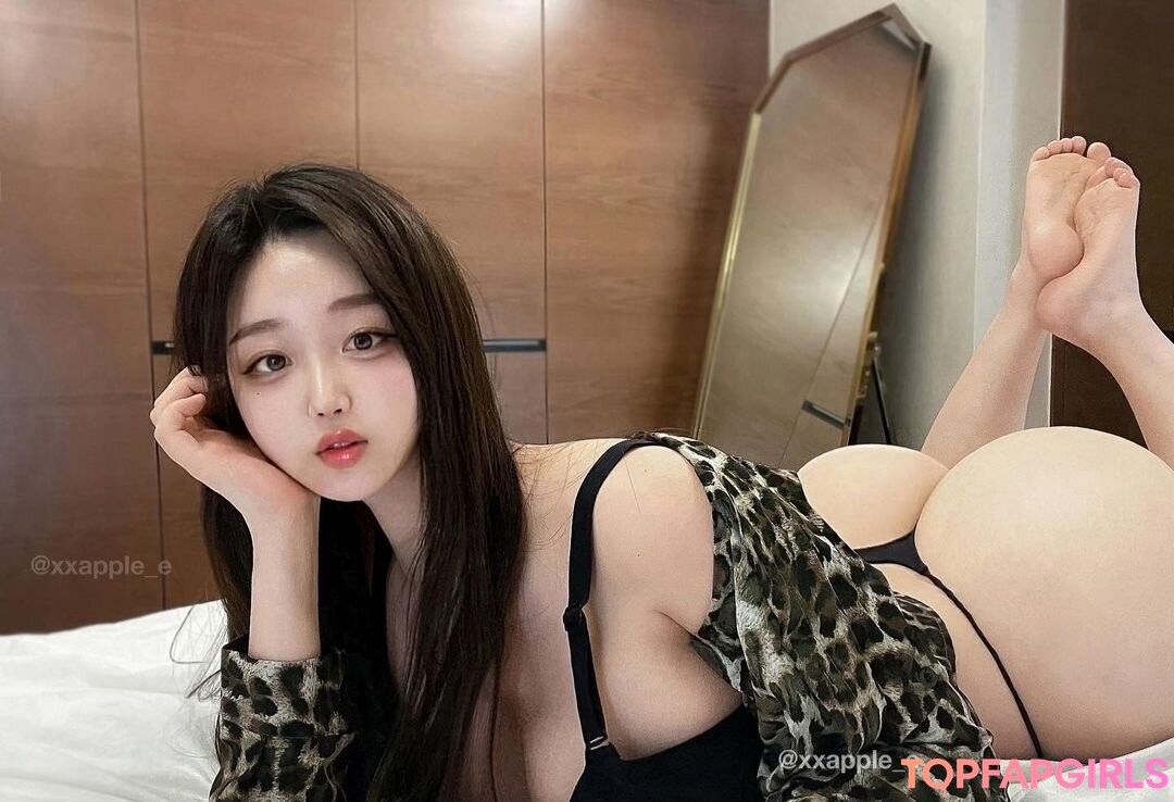 Foto di nudo di fuga di OnlyFans di Xxapplee #268