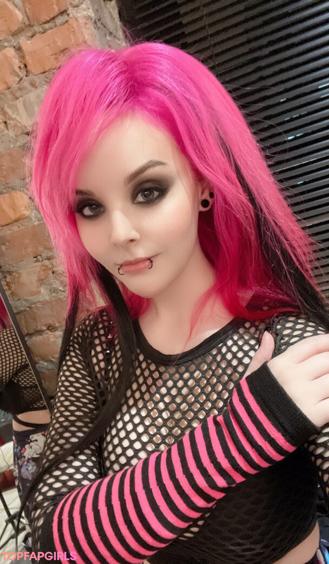 Foto di nudo di fuga di OnlyFans di Disharmonica #3657