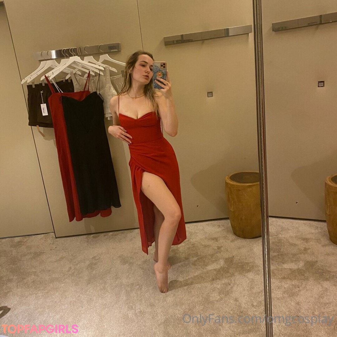 Foto di nudo di fuga di OnlyFans di Omgcosplay #1118