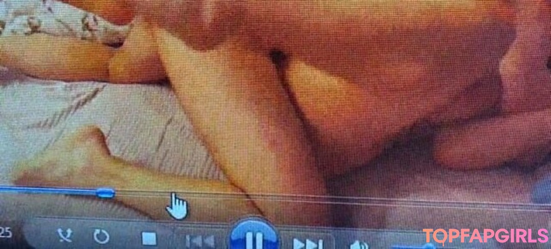 Foto di nudo di fuga di OnlyFans di Cheryl Blossom #457