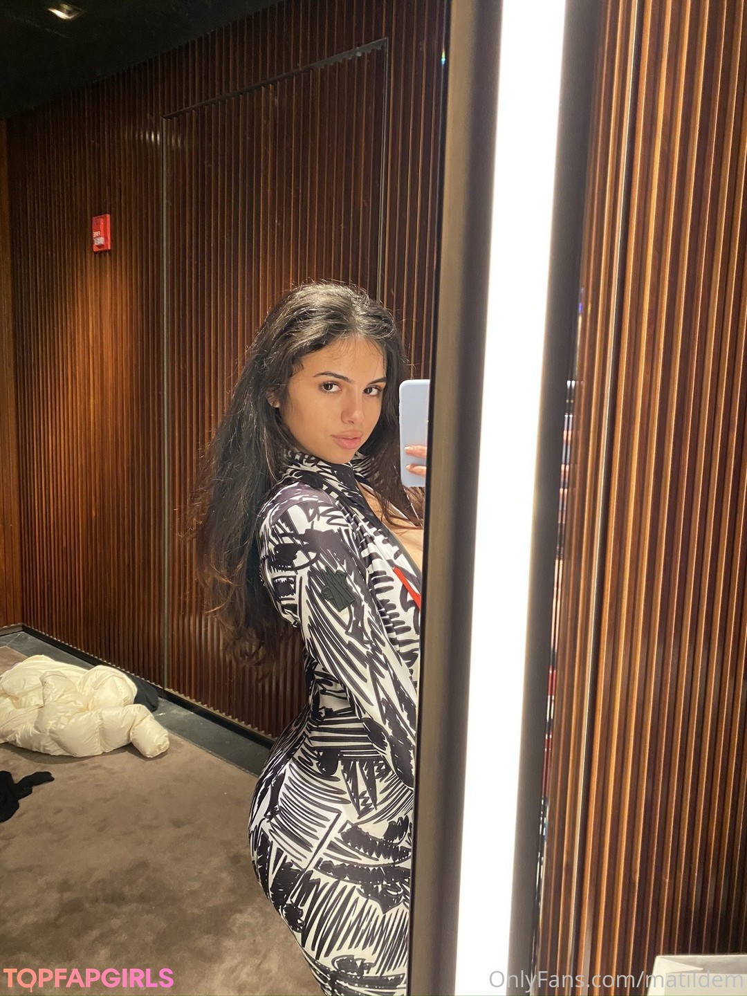 Foto di nudo di fuga di OnlyFans di Mati #259
