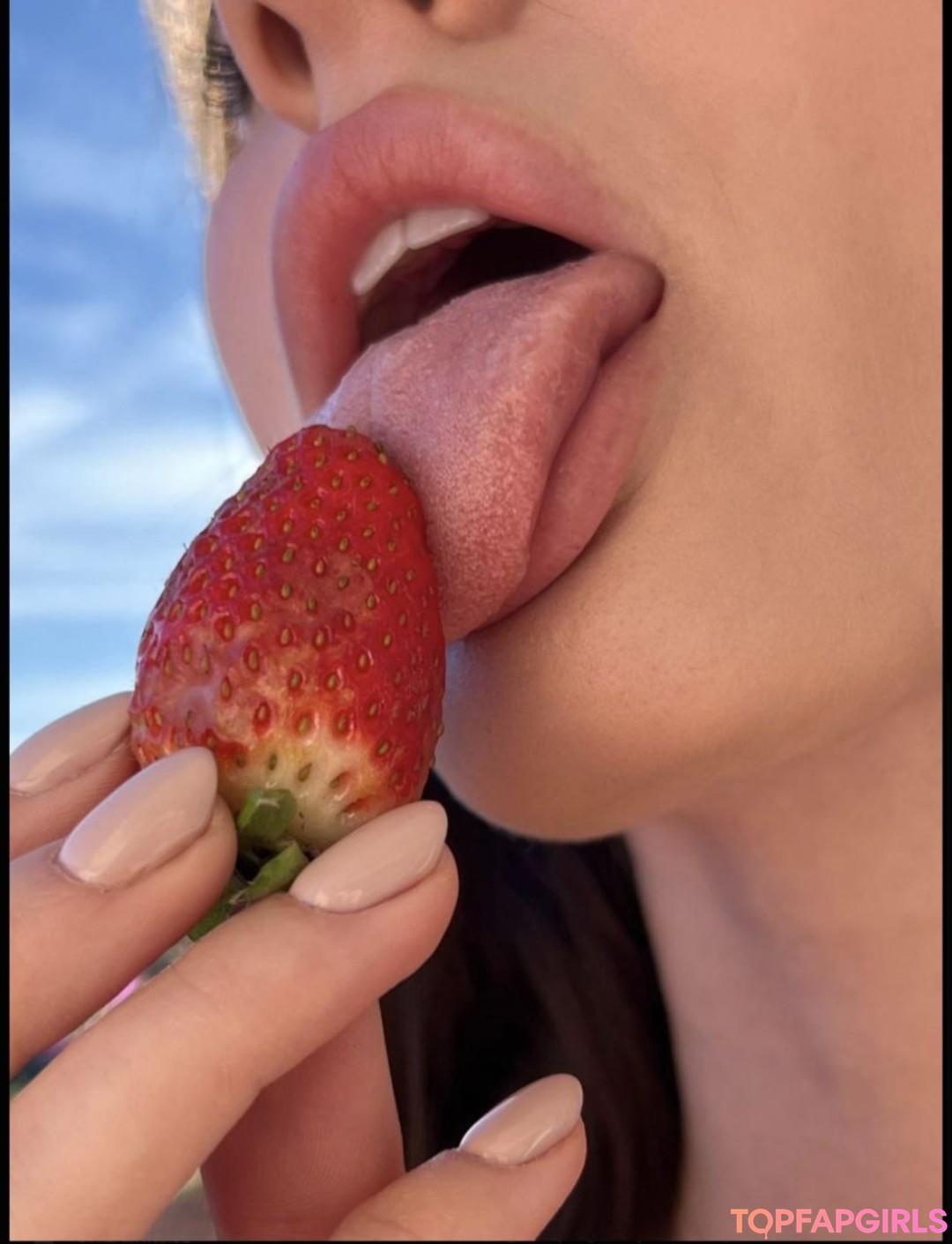 Foto di nudo di fuga di OnlyFans di Elizabeth Vasilenko #236