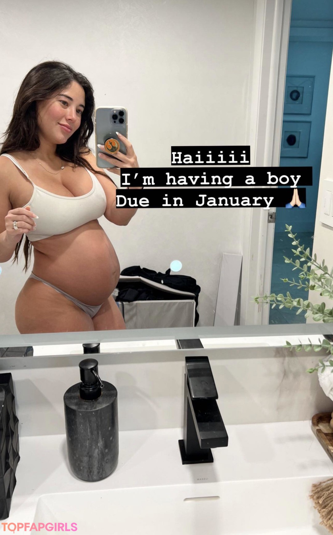 Foto di nudo di fuga di OnlyFans di Angie Varona #22