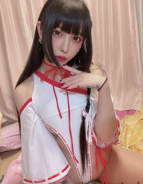 Foto di nudo di fuga di OnlyFans di Melu Morinaga