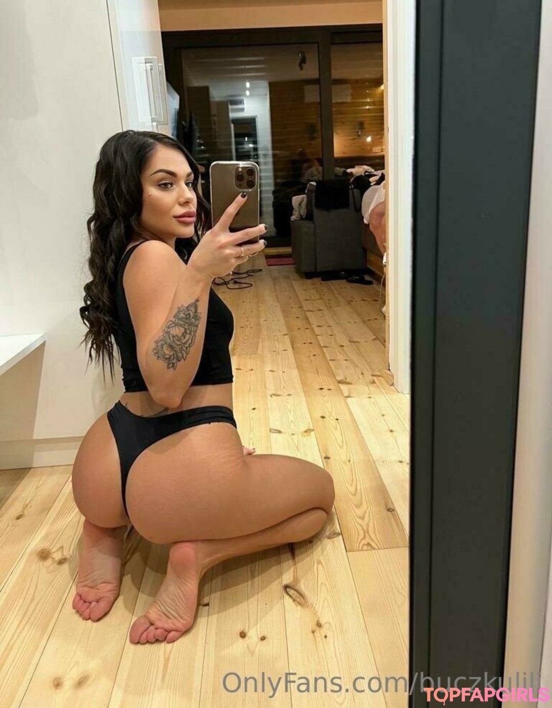 Foto di nudo di fuga di OnlyFans di Buczkulili #1087