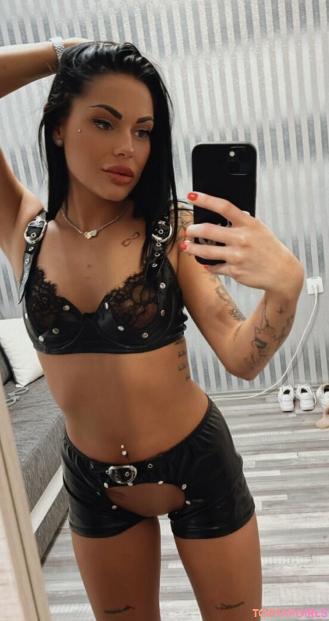Foto di nudo di fuga di OnlyFans di Buczkulili #974