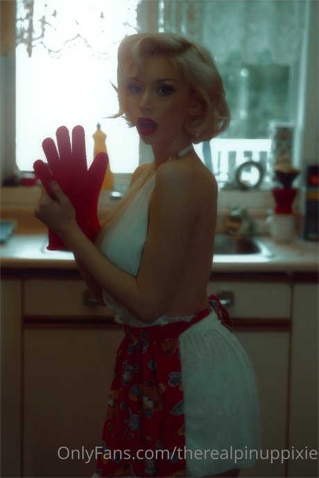 Pinuppixie