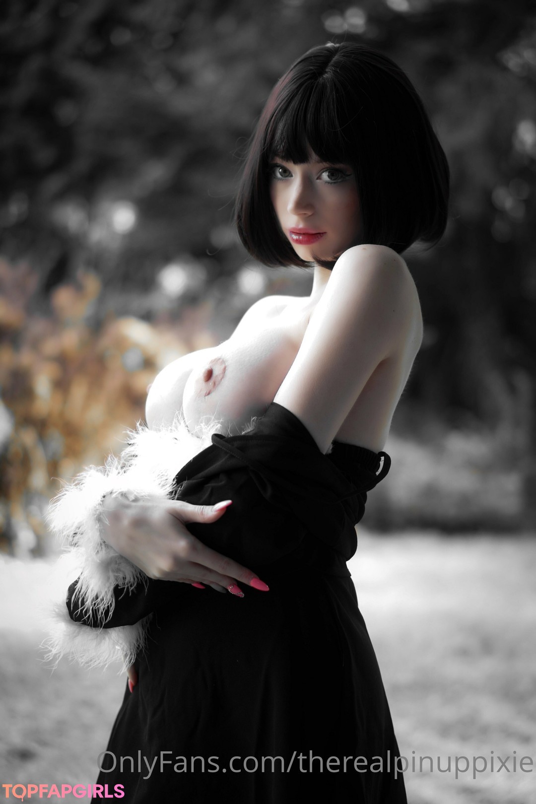 Foto di nudo di fuga di OnlyFans di Pinuppixie #32