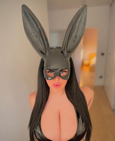 Foto di nudo di fuga di OnlyFans di Claudia Rivier
