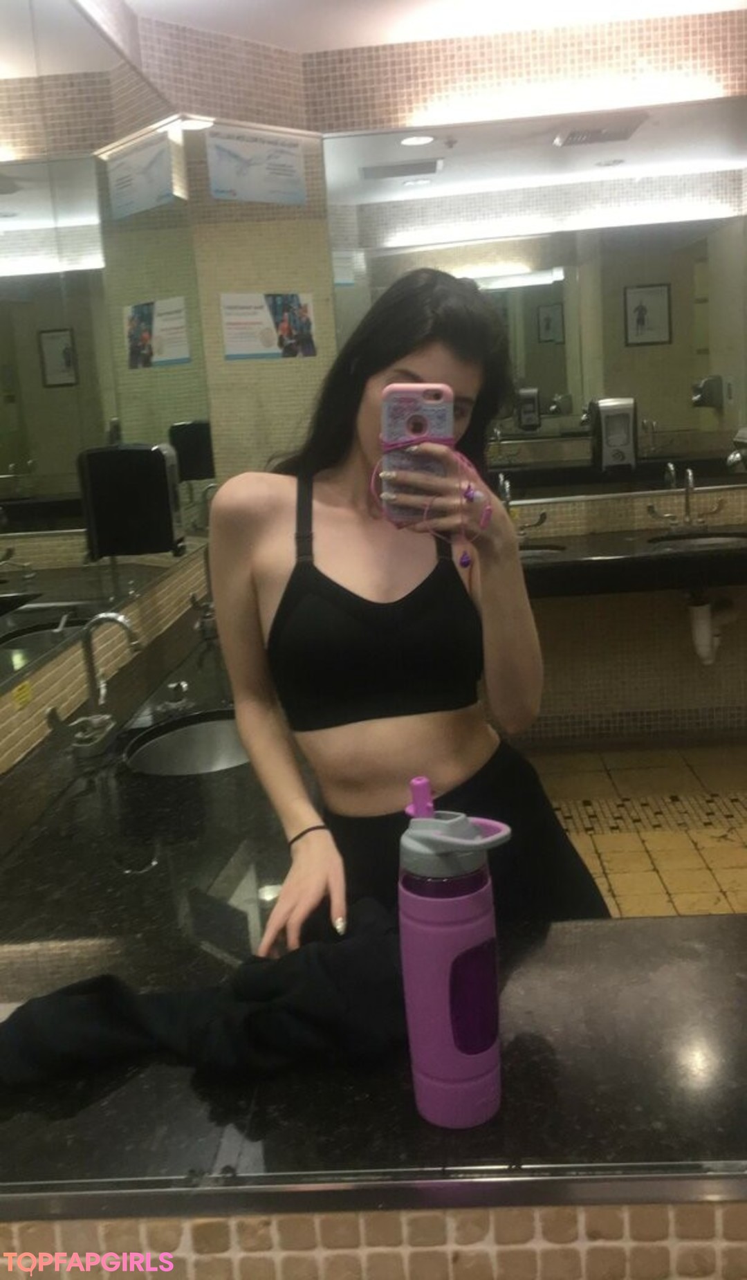 Foto di nudo di fuga di OnlyFans di Elizabeth Reed #1904