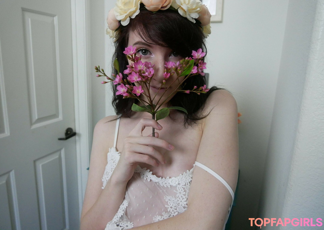 Foto di nudo di fuga di OnlyFans di Elizabeth Reed #2433