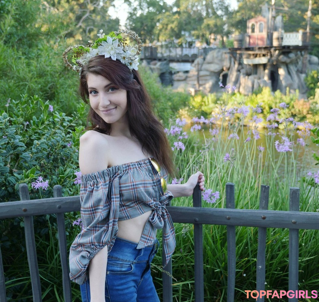 Foto di nudo di fuga di OnlyFans di Elizabeth Reed #2538