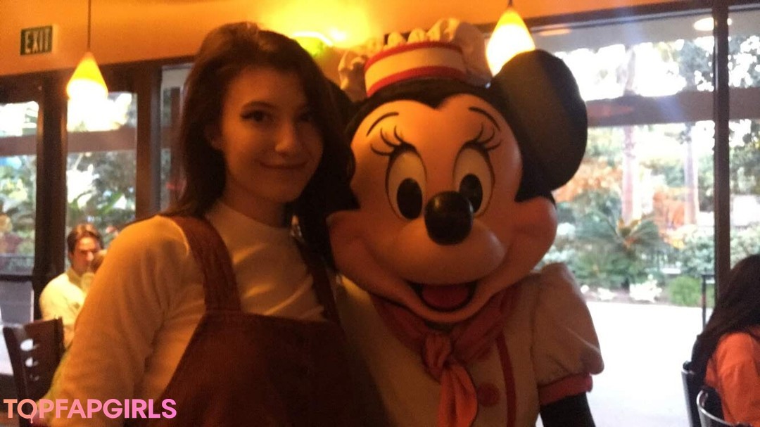 Foto di nudo di fuga di OnlyFans di Elizabeth Reed #511