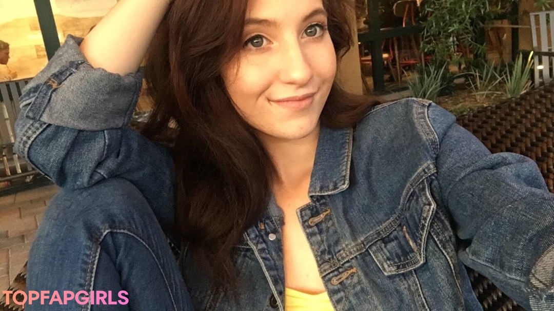 Foto di nudo di fuga di OnlyFans di Elizabeth Reed #891