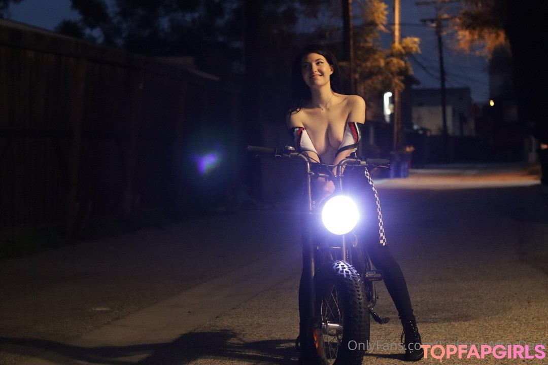 Foto di nudo di fuga di OnlyFans di Elizabeth Reed #280