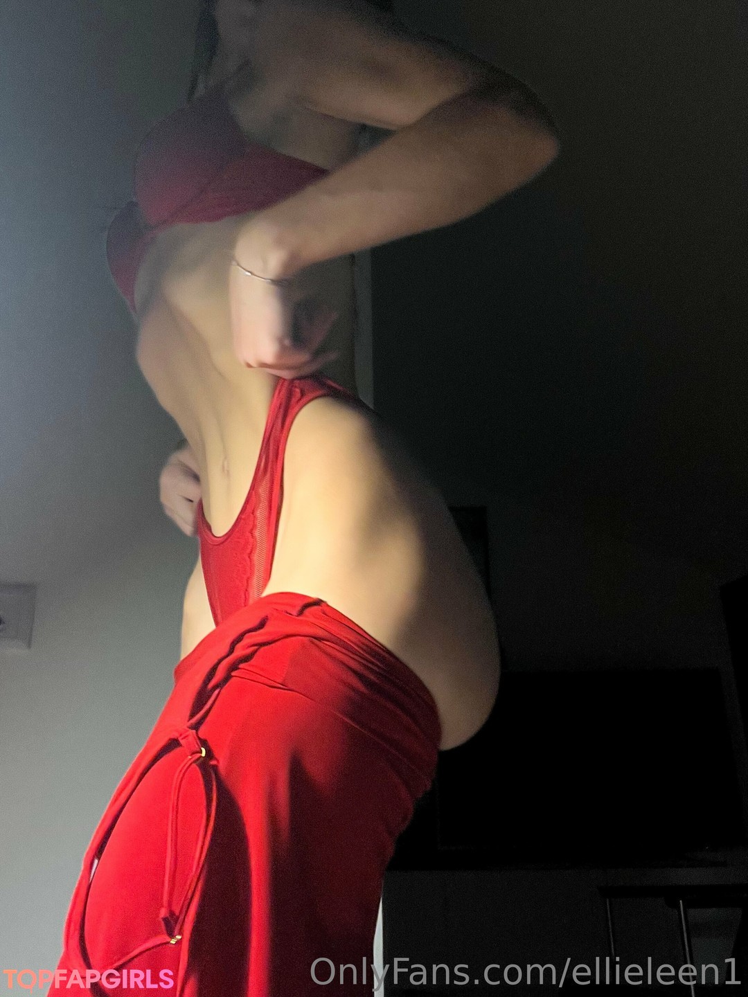 Foto di nudo di fuga di OnlyFans di Ellieleen #664