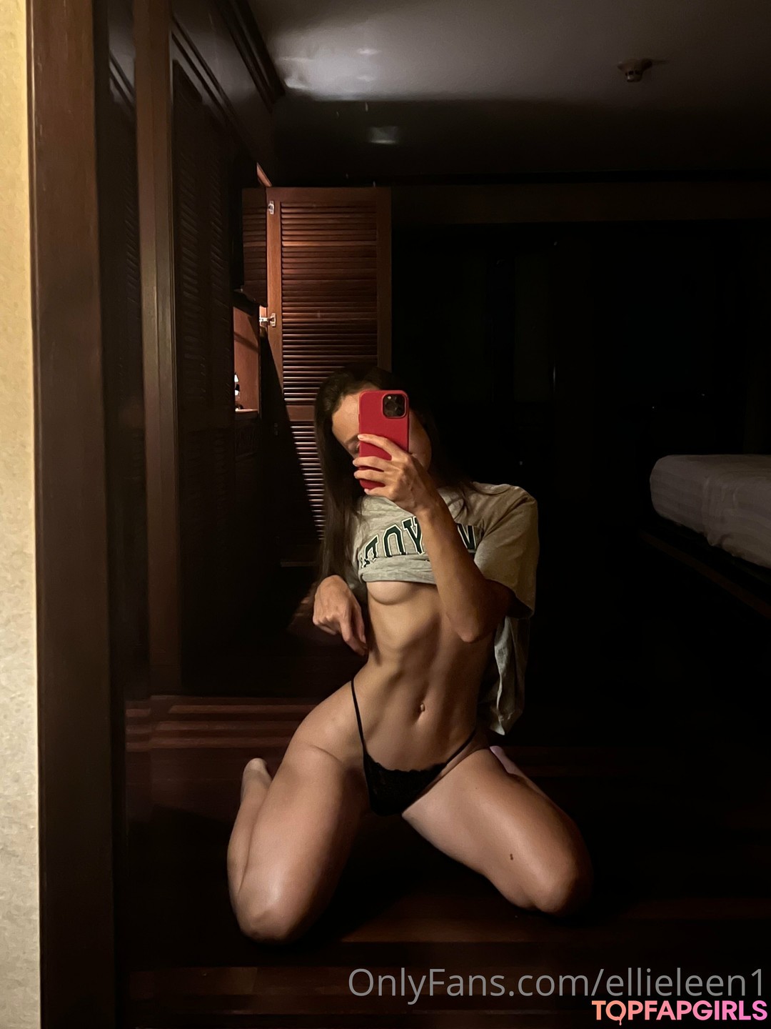 Foto di nudo di fuga di OnlyFans di Ellieleen #264