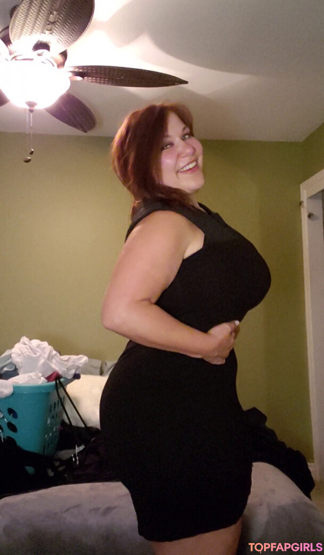 Foto di nudo di fuga di OnlyFans di Mal Malloy #475