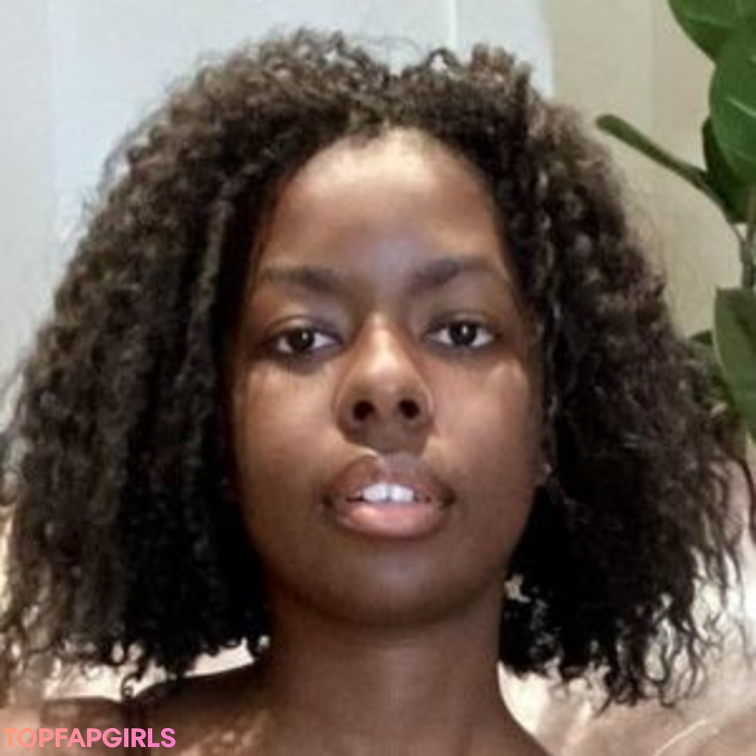 Foto di nudo di fuga di OnlyFans di Camille W #304