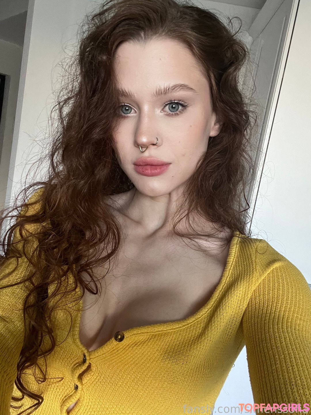 Foto di nudo di fuga di OnlyFans di Simens Sofia #614