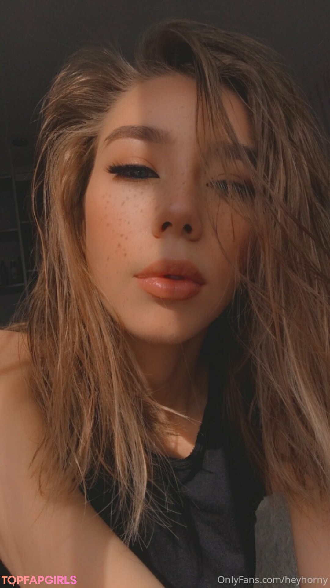 Foto di nudo di fuga di OnlyFans di Mira #34