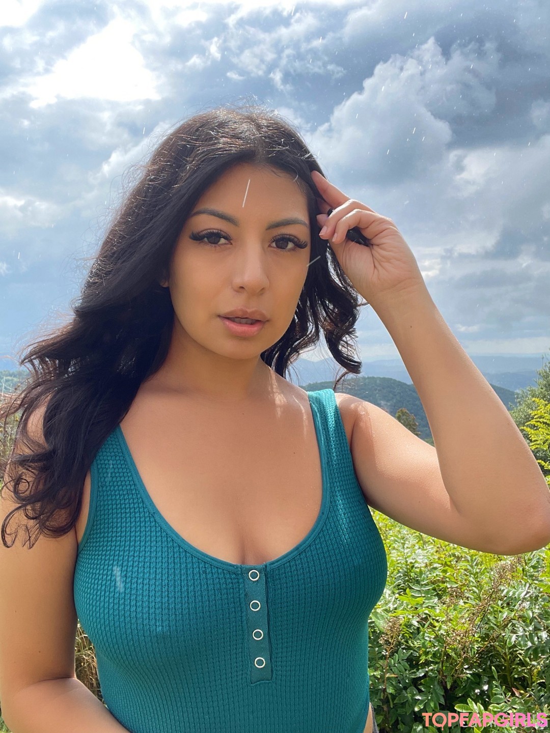 Foto di nudo di fuga di OnlyFans di Cami Strella #268