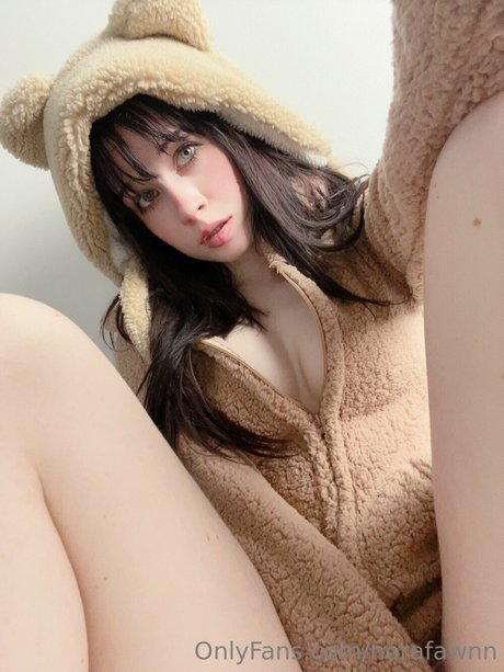 Foto di nudo di fuga di OnlyFans di Norafawn
