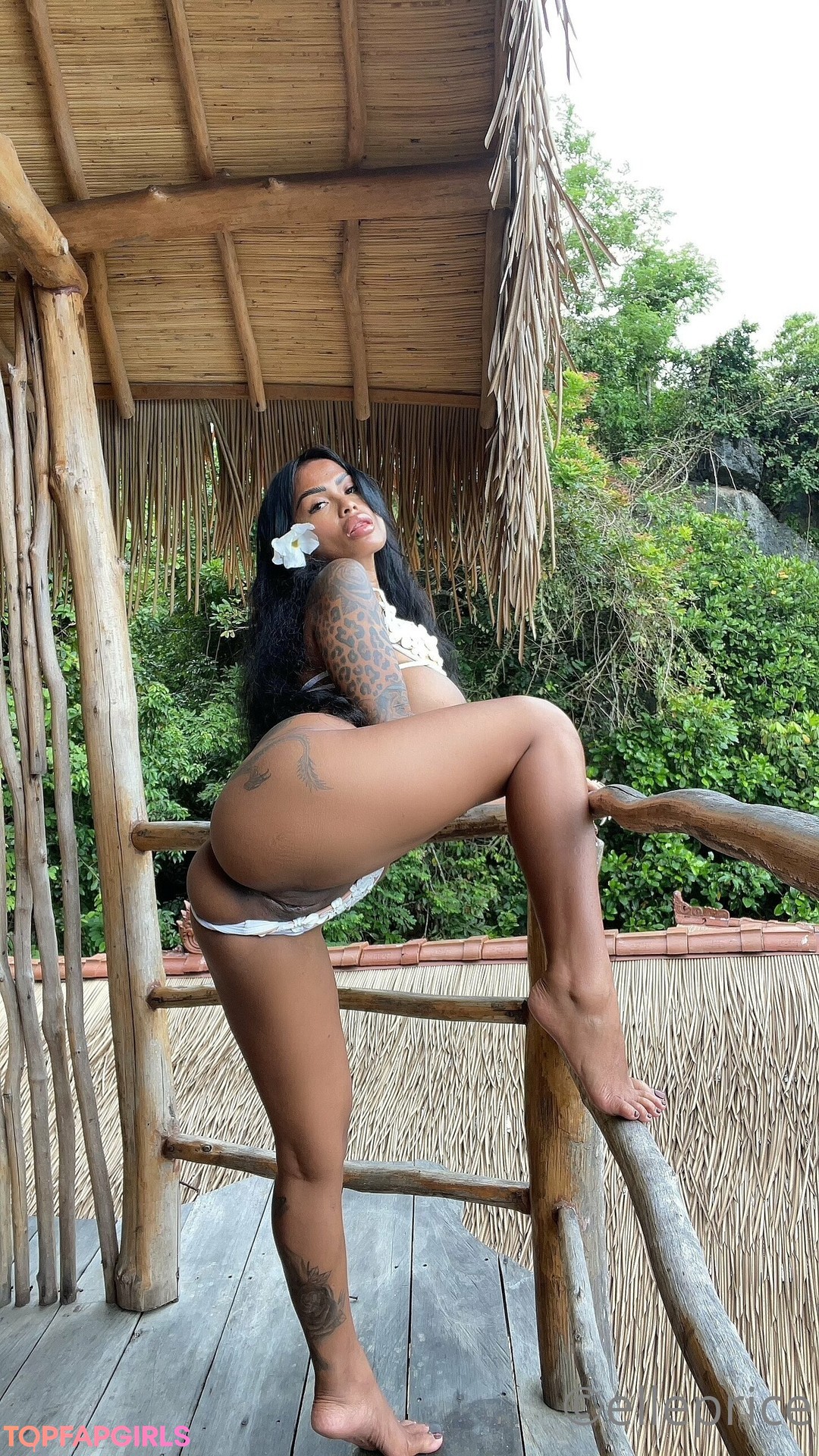 Foto di nudo di fuga di OnlyFans di Serliana Rosida #20