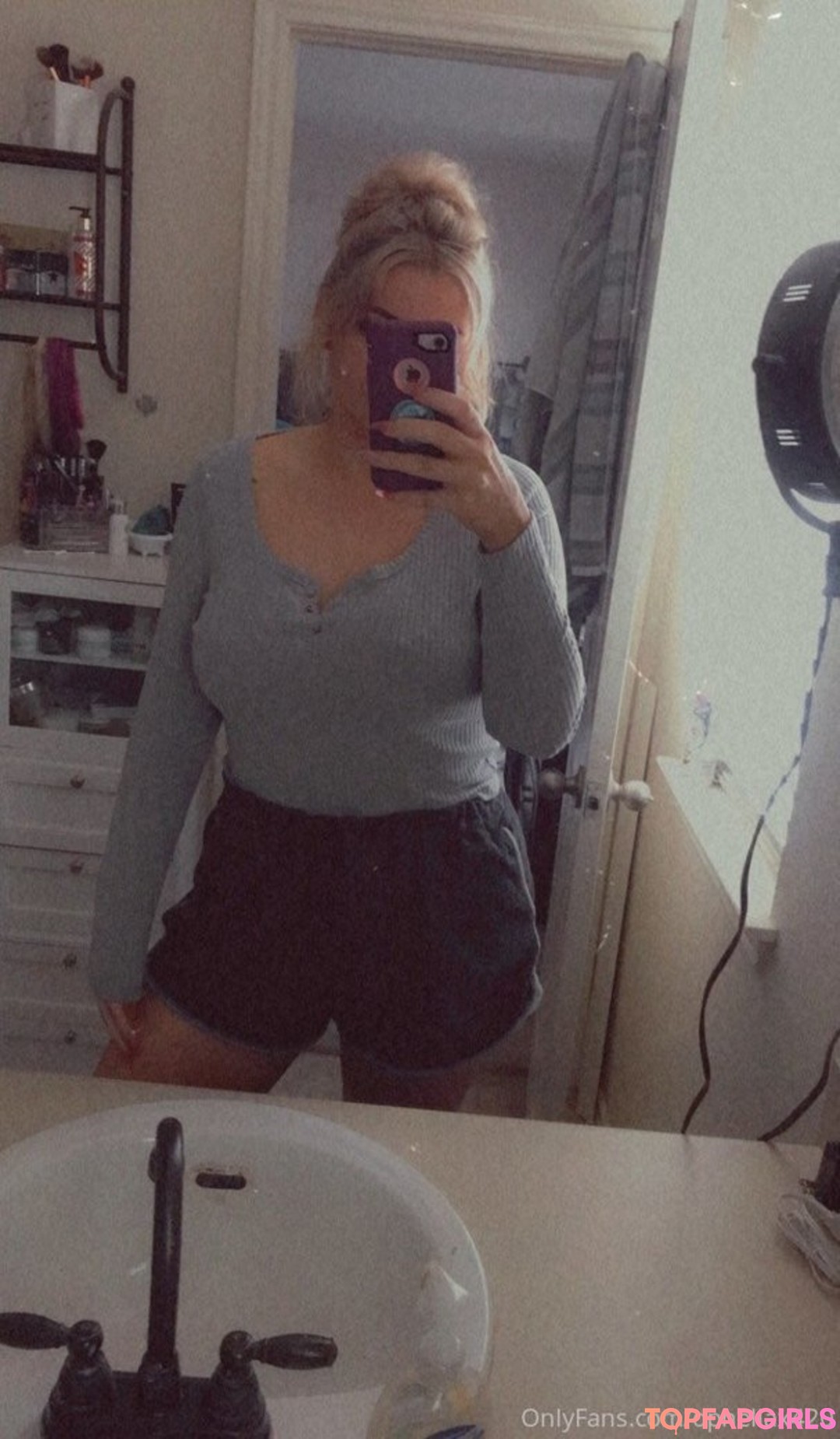 Foto di nudo di fuga di OnlyFans di Ophelia O #29