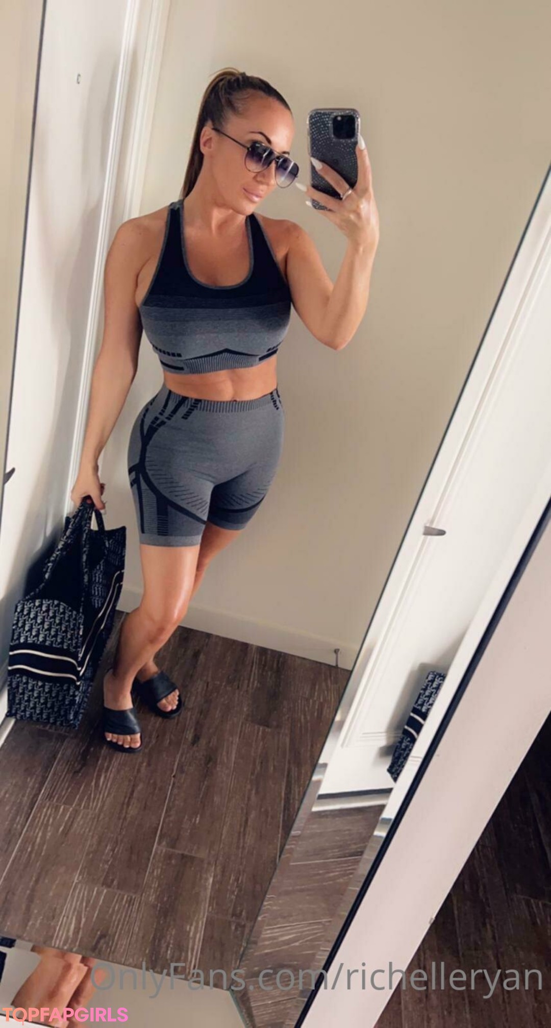 Foto di nudo di fuga di OnlyFans di Richelle Ryan #45