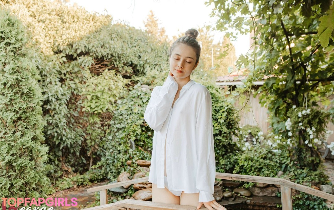 Foto di nudo di fuga di OnlyFans di Anna Vlasova #565