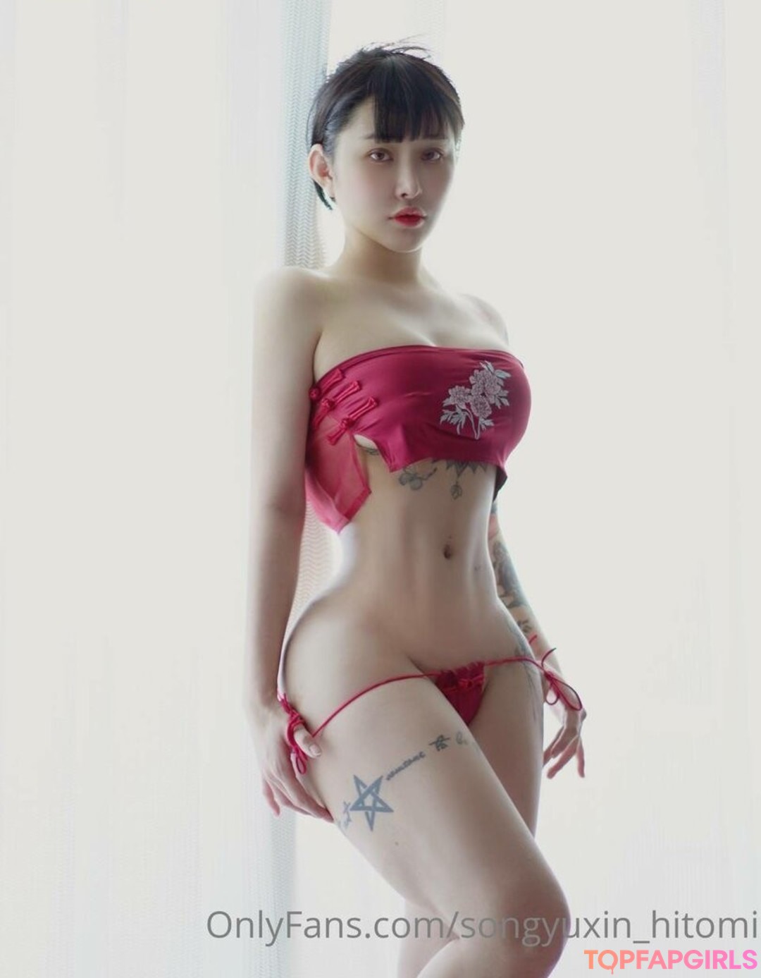 Foto di nudo di fuga di OnlyFans di Hitomi Songyuxin #531