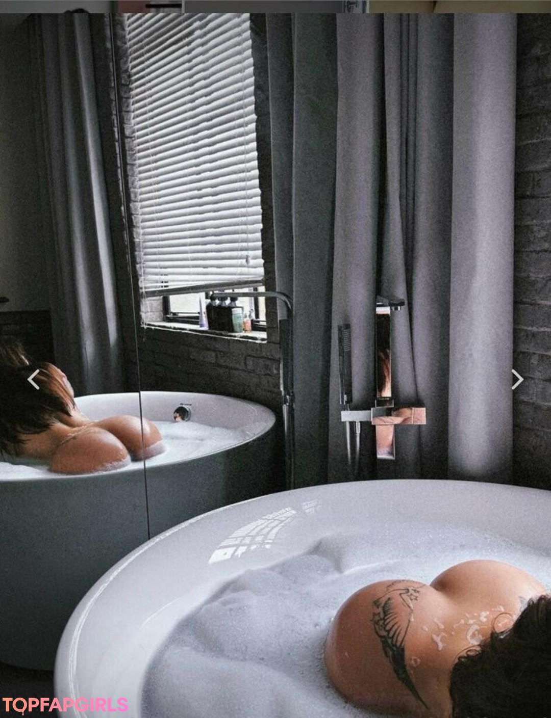 Foto di nudo di fuga di OnlyFans di Hitomi Songyuxin #781