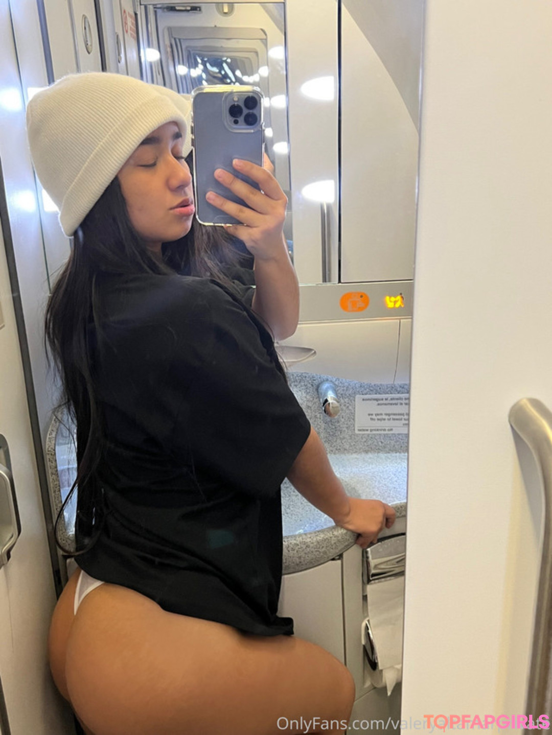 Foto di nudo di fuga di OnlyFans di Valery Altamar #666