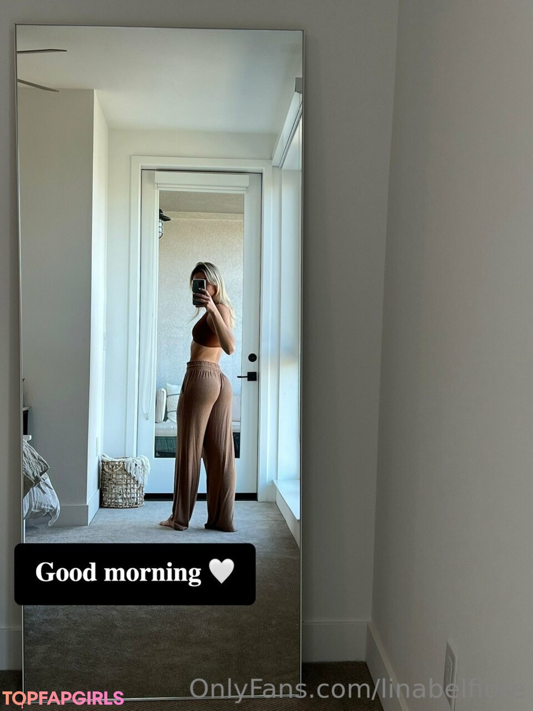 Foto di nudo di fuga di OnlyFans di Lina Belfiore #638